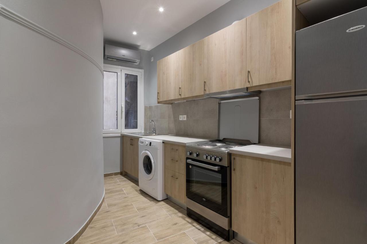 Great Located Apartment For 4Ppl #2 Athens Exterior photo